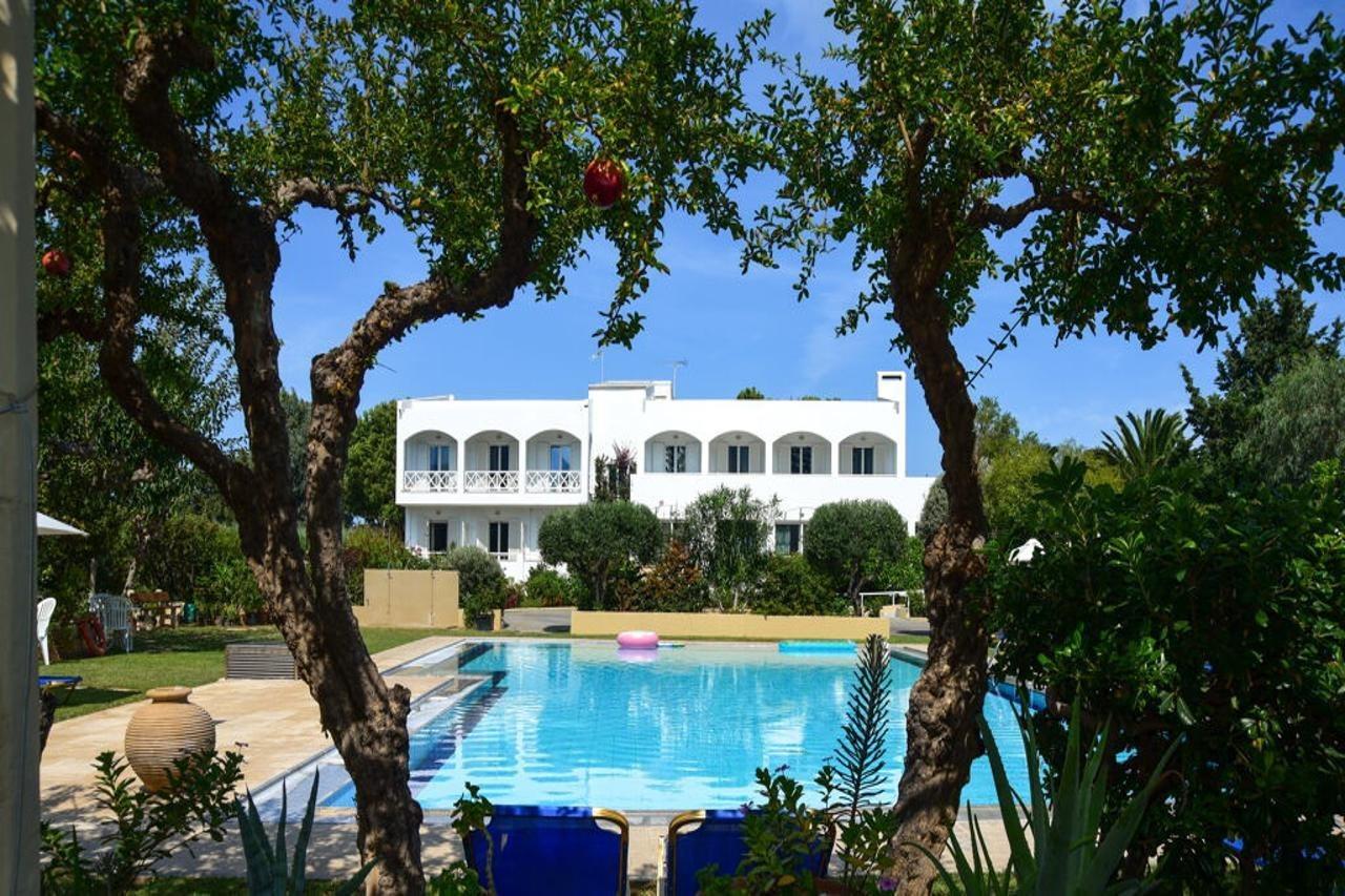 Mantenia Hotel Platanész Kültér fotó